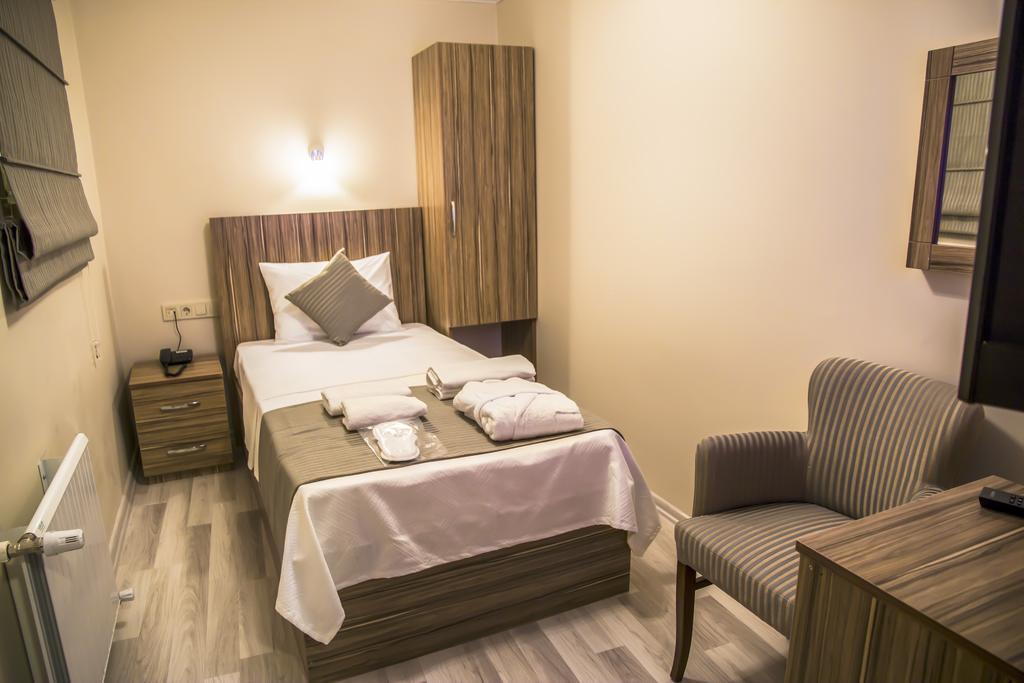 Berlin Hotel Nisantasi Istanbul Room photo